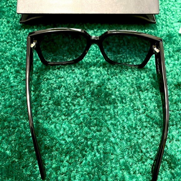NEW Authentic YSL Saint Laurent Sunglasses - Picture 9 of 11